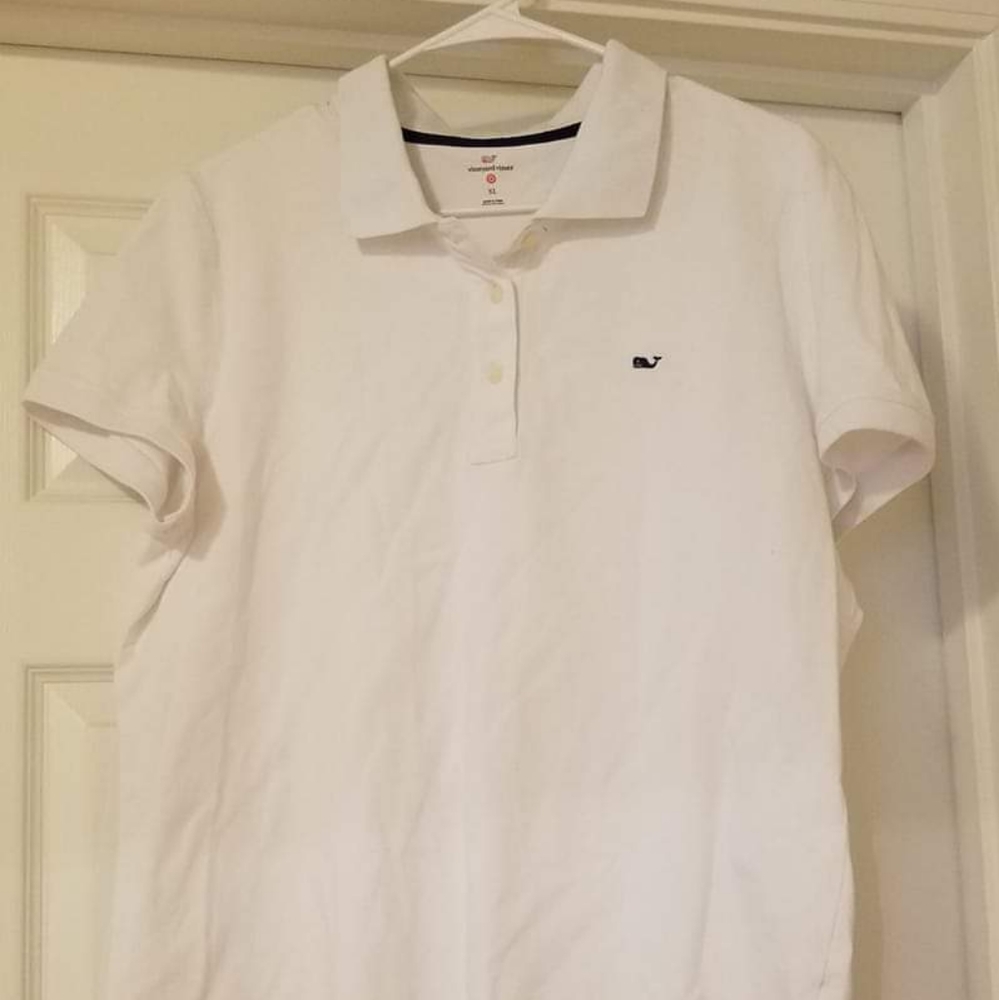 Size XL EUC (Runs Small) Vineyard Vines for Target